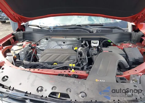 2024 Chevrolet Trax Fwd 1Rs from USA, damaged, VIN KL77LGE27RC108066